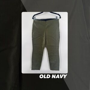 EUC Old Navy Flat Front Pants